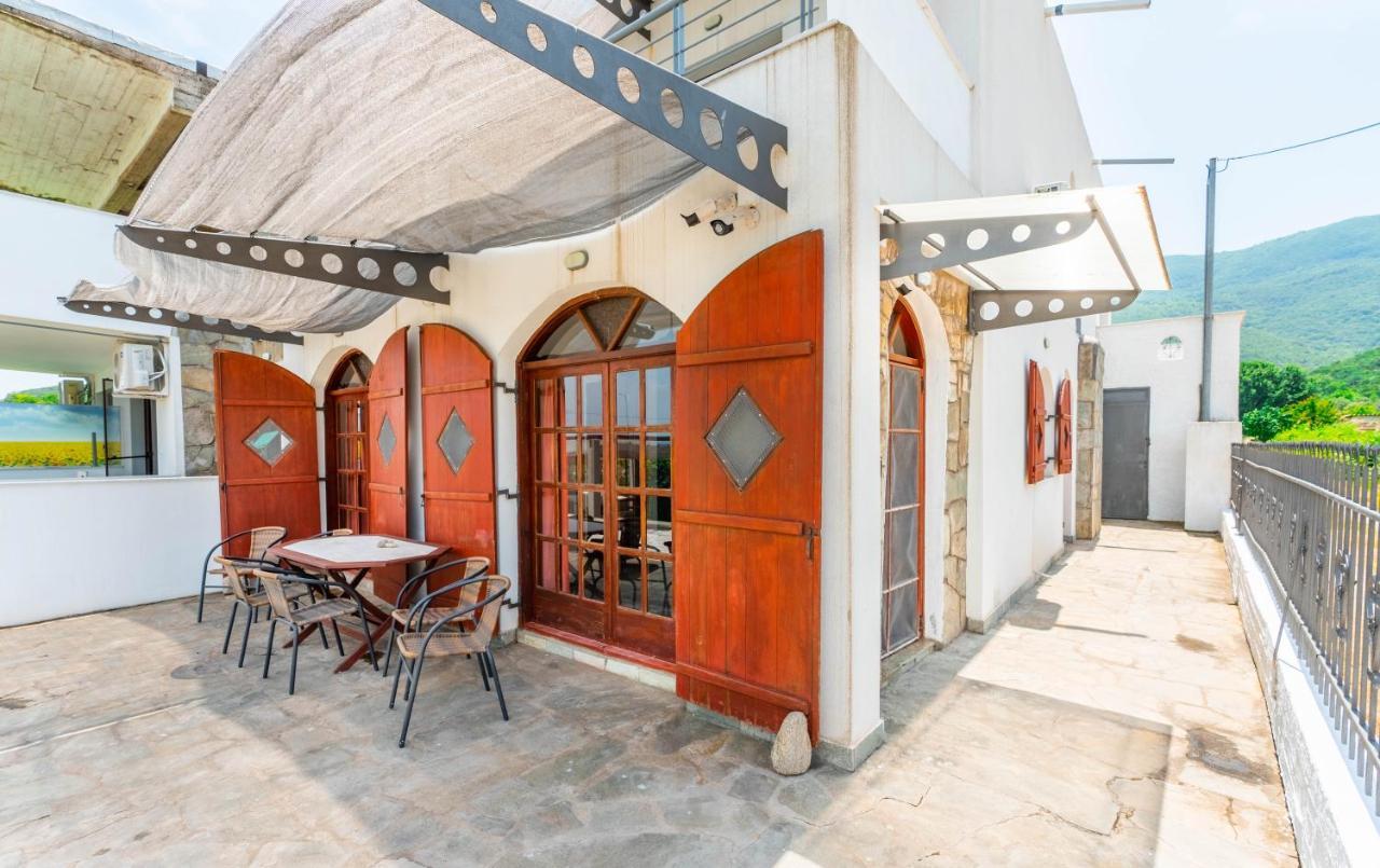 סטאברוס Stone House & Apartments מראה חיצוני תמונה